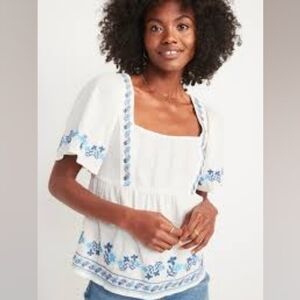 Xl old navy Embroidered Flutter-Sleeve Square-Neck Top cream blue hippie boho